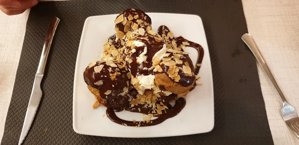 Profiteroles Maison